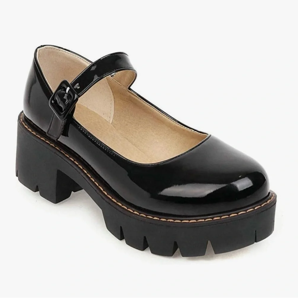 Black Patent Leather Chunky Mary Jane Shoes
